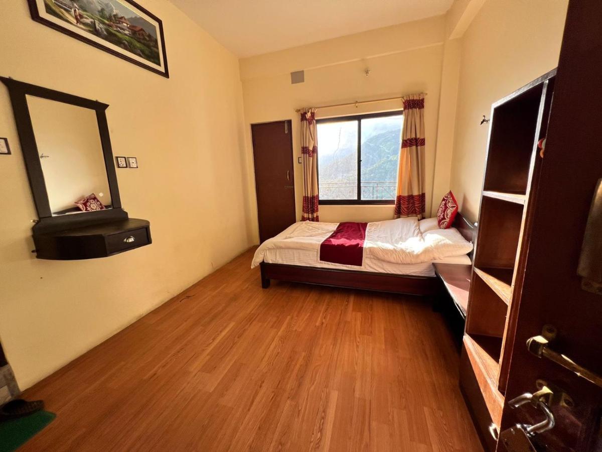 Green Hills Yoga Retreat Pokhara Eksteriør billede