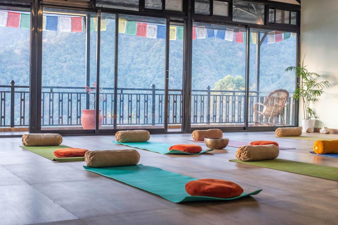Green Hills Yoga Retreat Pokhara Eksteriør billede