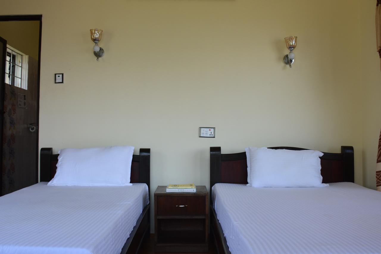 Green Hills Yoga Retreat Pokhara Eksteriør billede