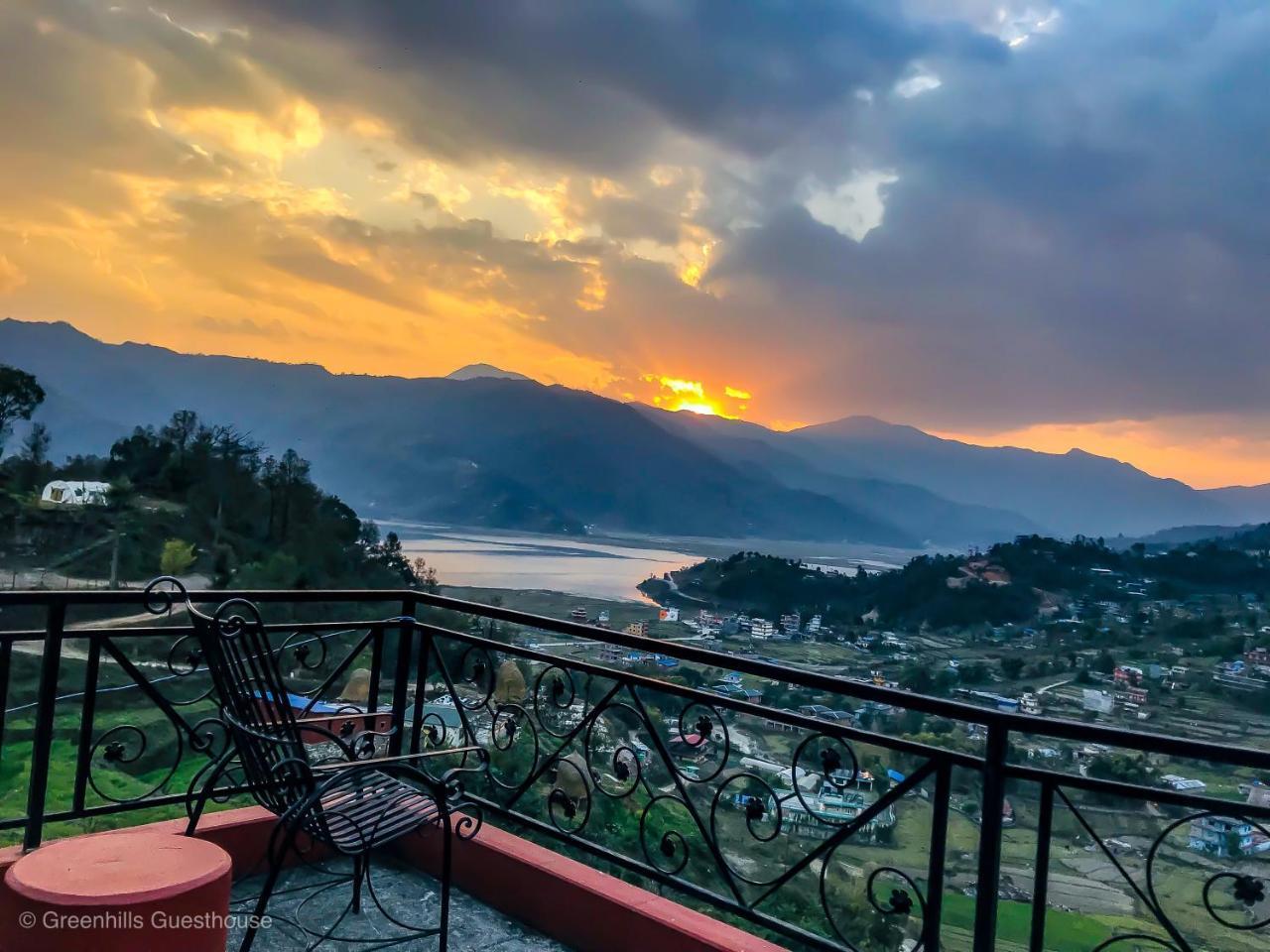 Green Hills Yoga Retreat Pokhara Eksteriør billede